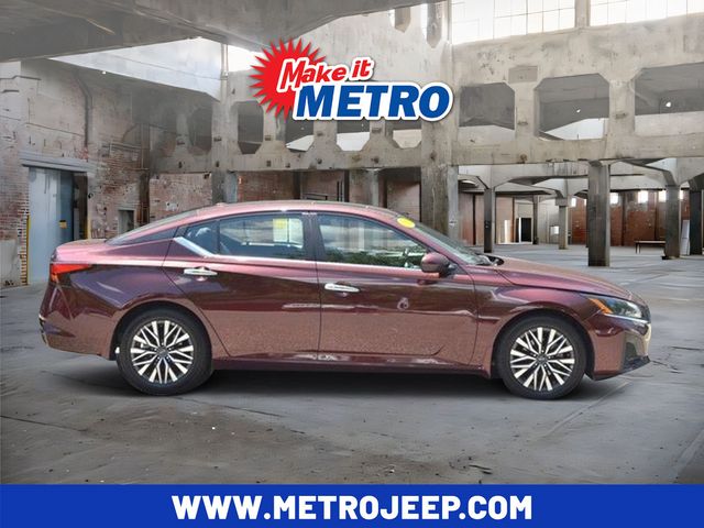 2024 Nissan Altima SV