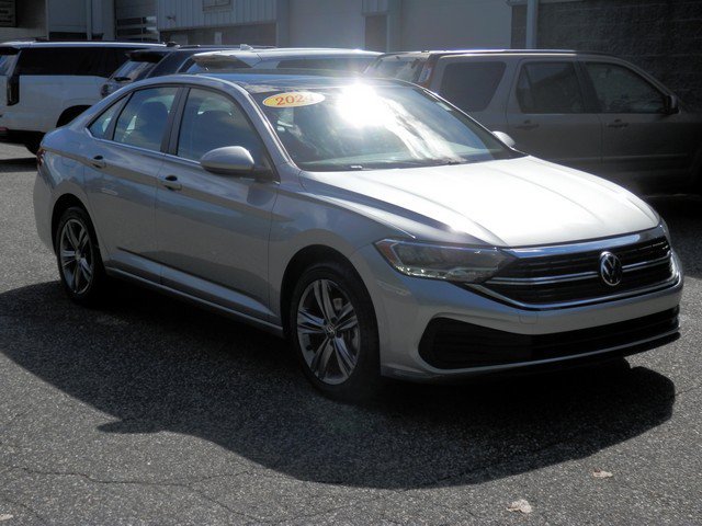 Used 2024 Volkswagen Jetta SE with VIN 3VW7M7BUXRM056448 for sale in Chicopee, MA