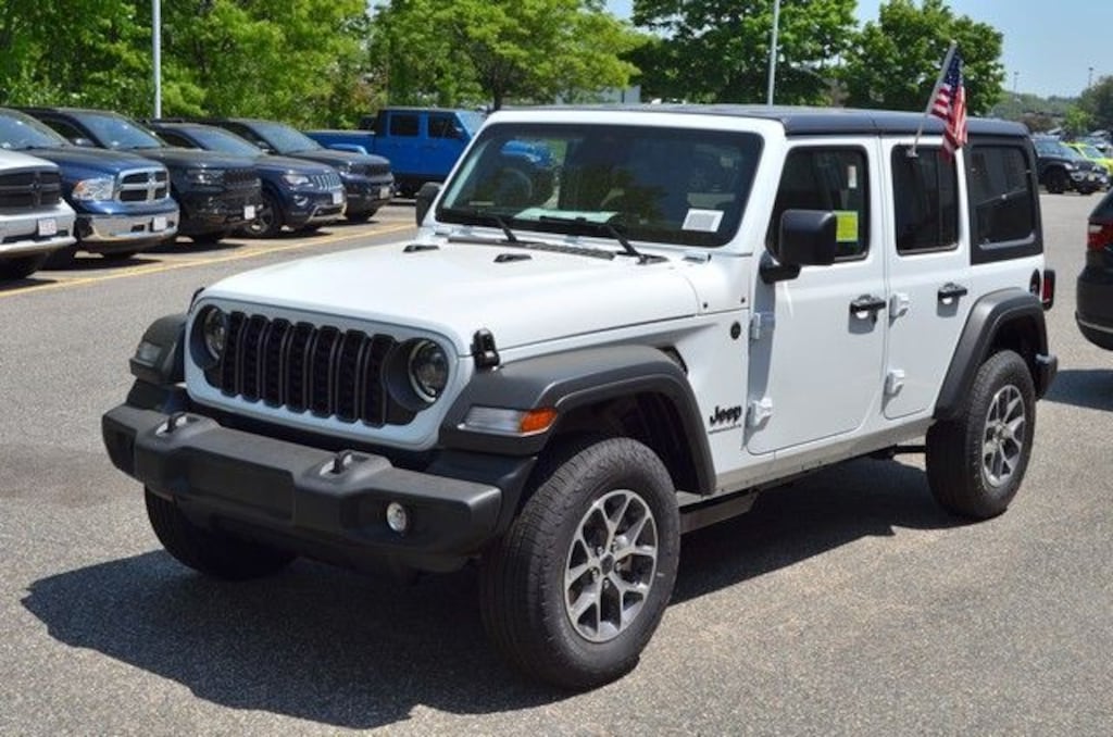 New 2026 Jeep Wrangler 4-DOOR SPORT S Sport Utility