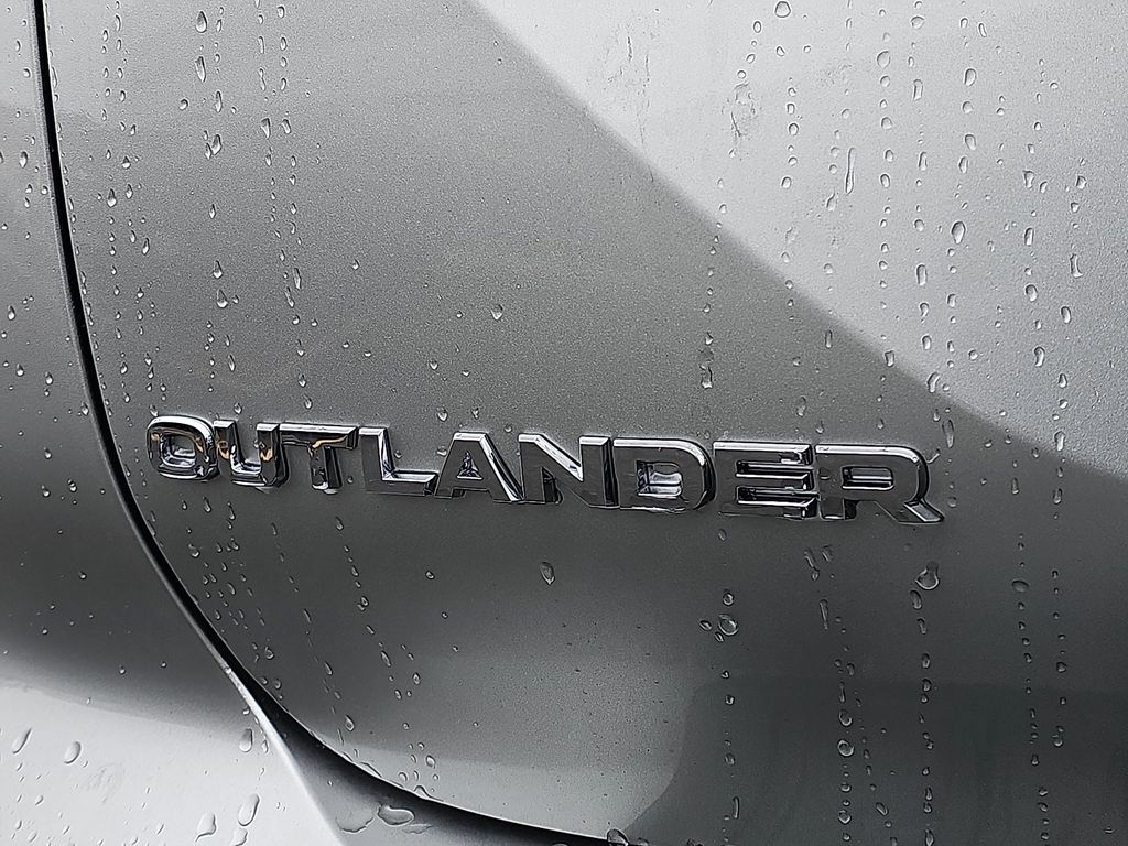 2026 Mitsubishi Outlander SE - Photo 20