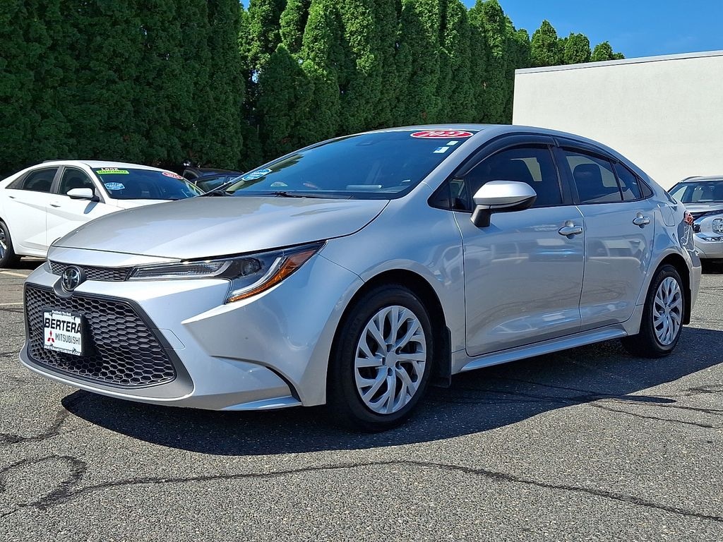 Used 2022 Toyota Corolla LE Sedan
