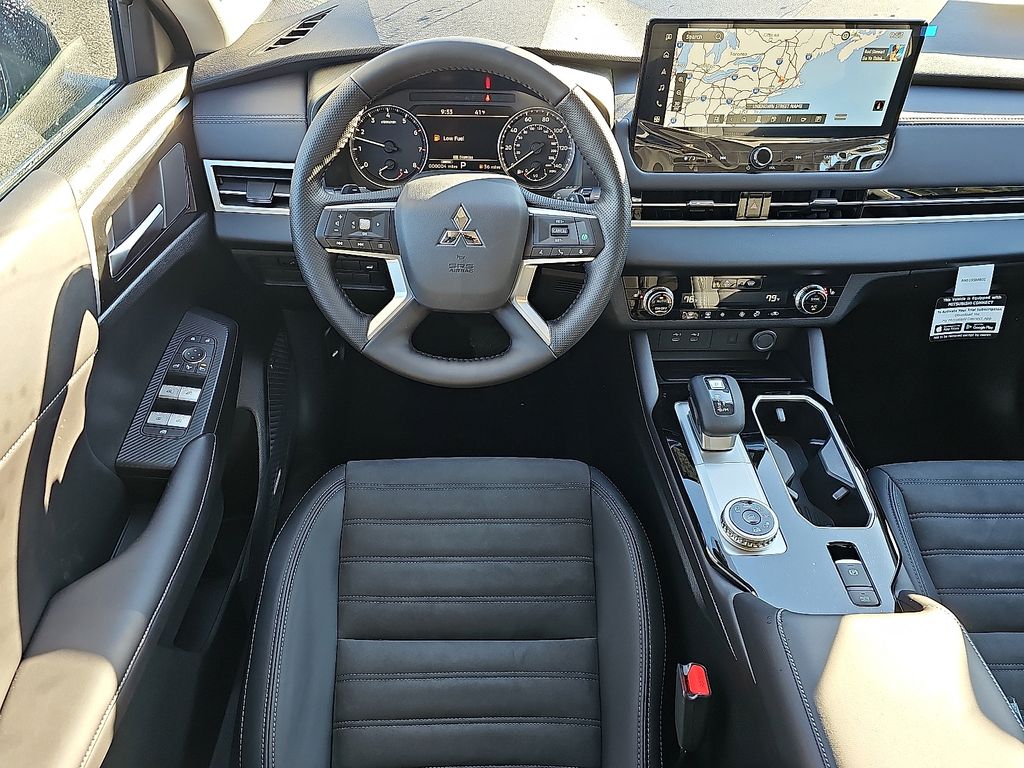 2026 Mitsubishi Outlander SE - Photo 7