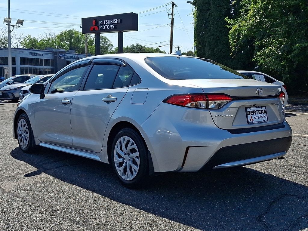 Used 2022 Toyota Corolla LE Sedan
