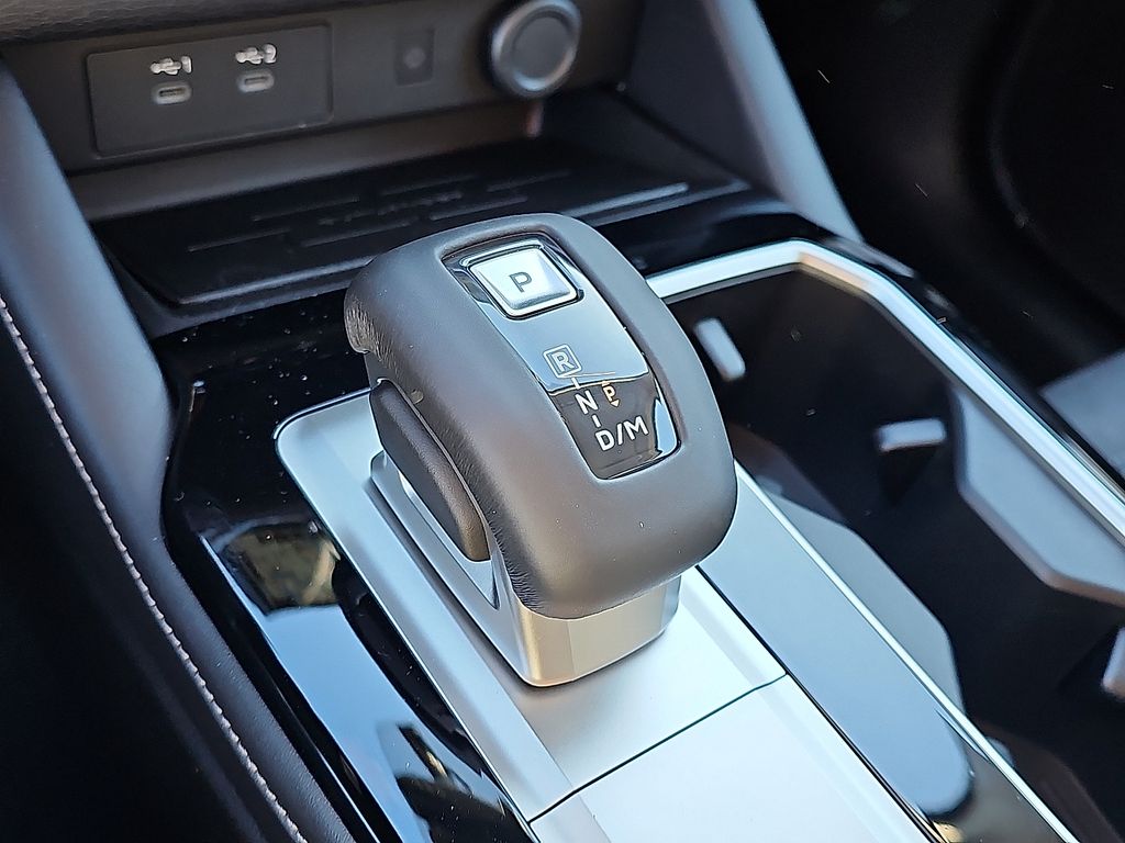 2026 Mitsubishi Outlander SE - Photo 10