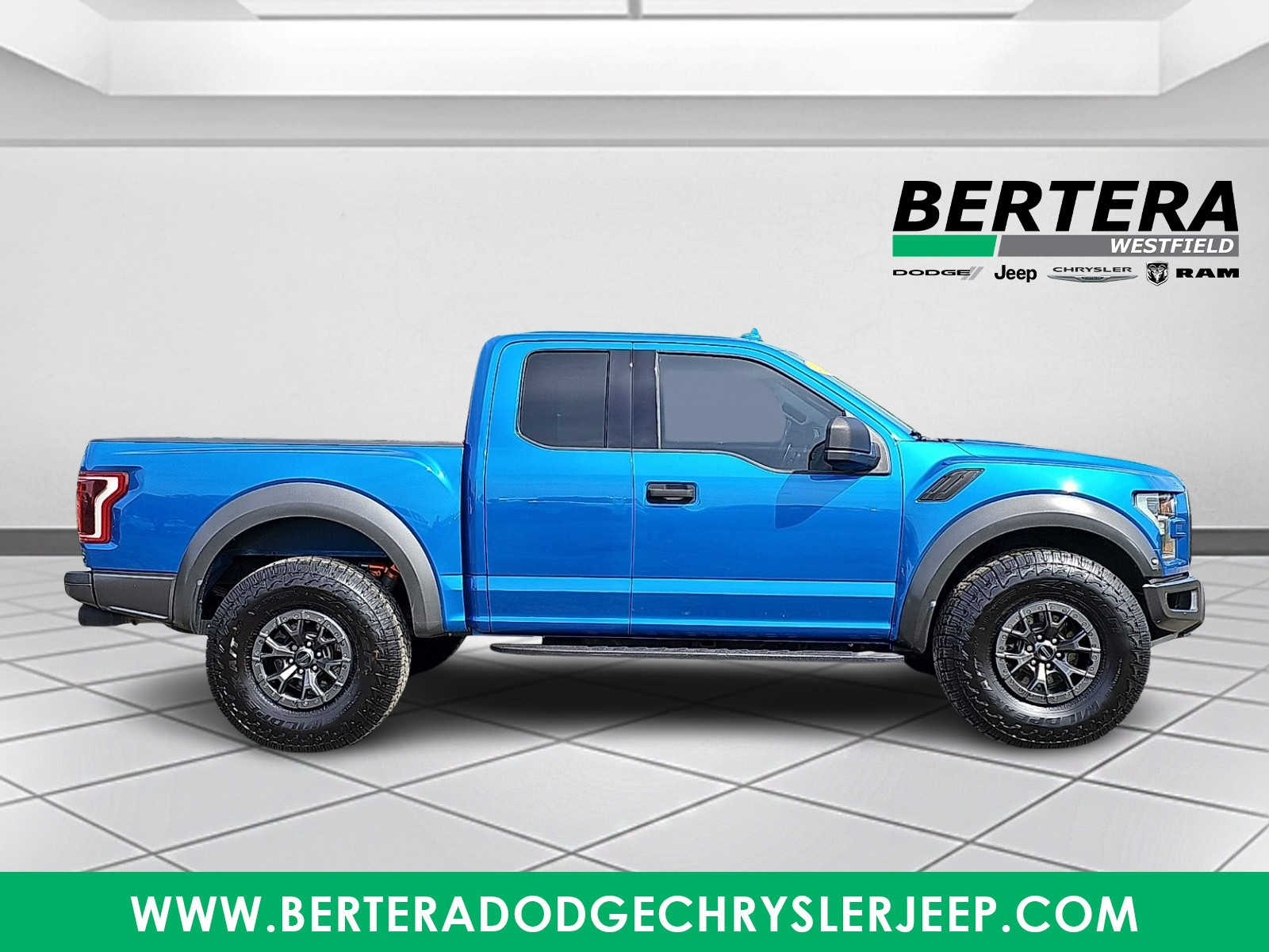 2020 Ford F-150 Raptor - Photo 7