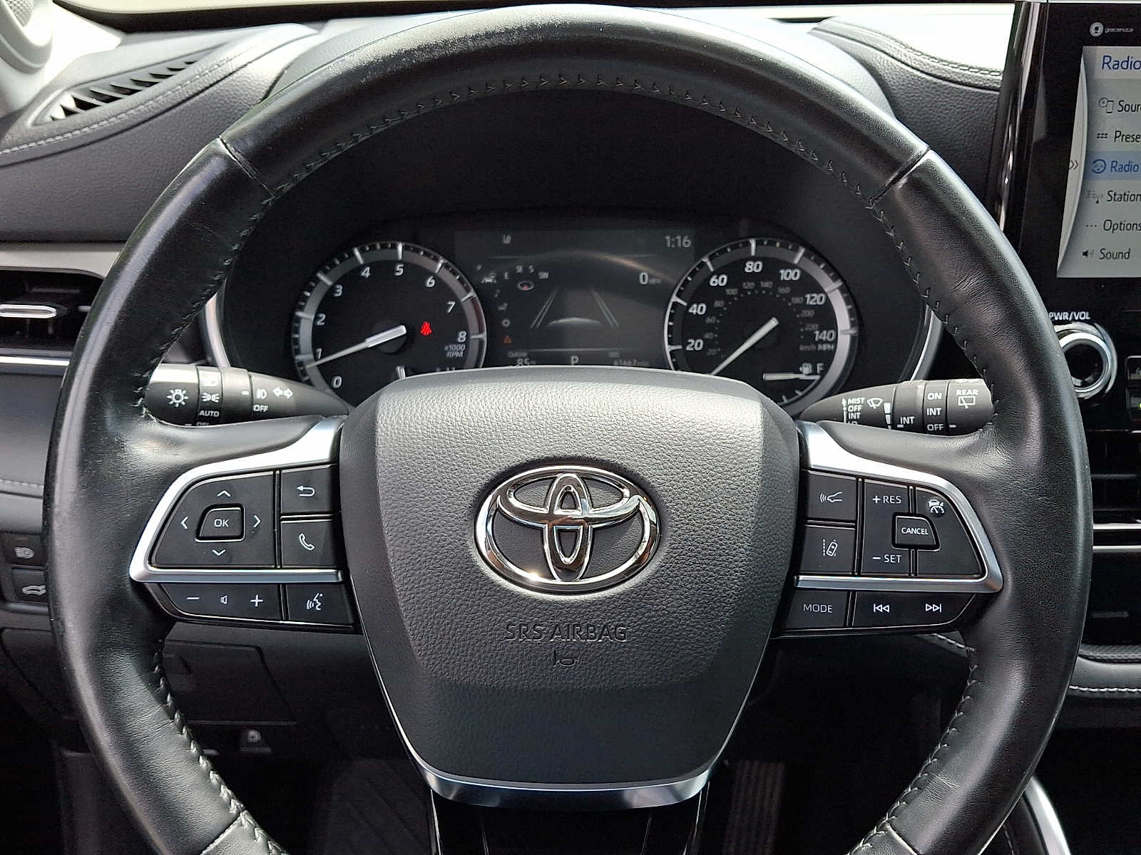 2021 Toyota Highlander Limited - Photo 22