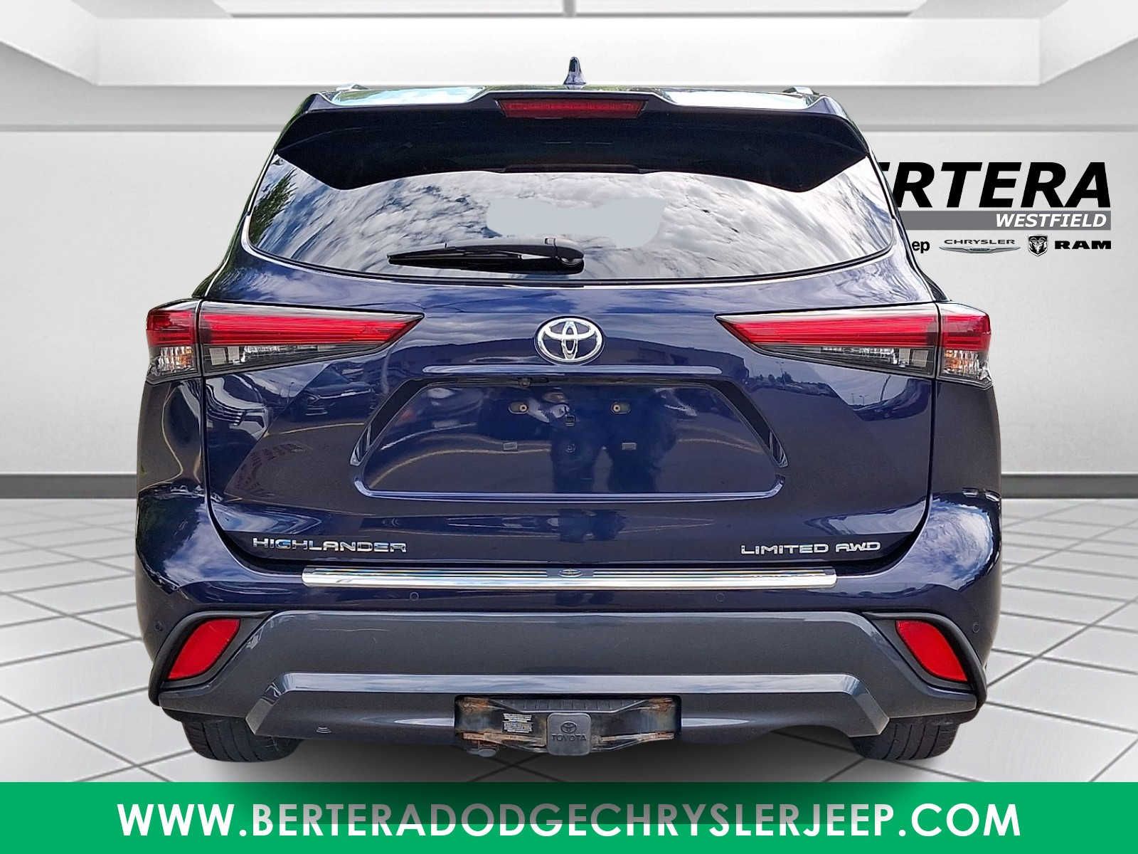 2021 Toyota Highlander Limited - Photo 5