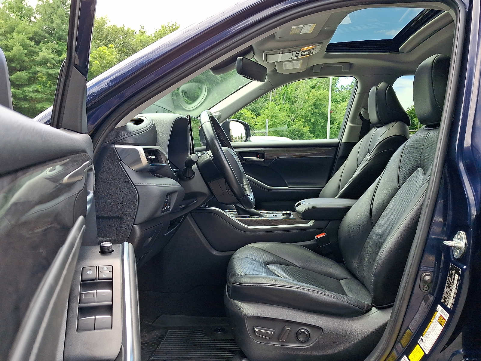 2021 Toyota Highlander Limited - Photo 15