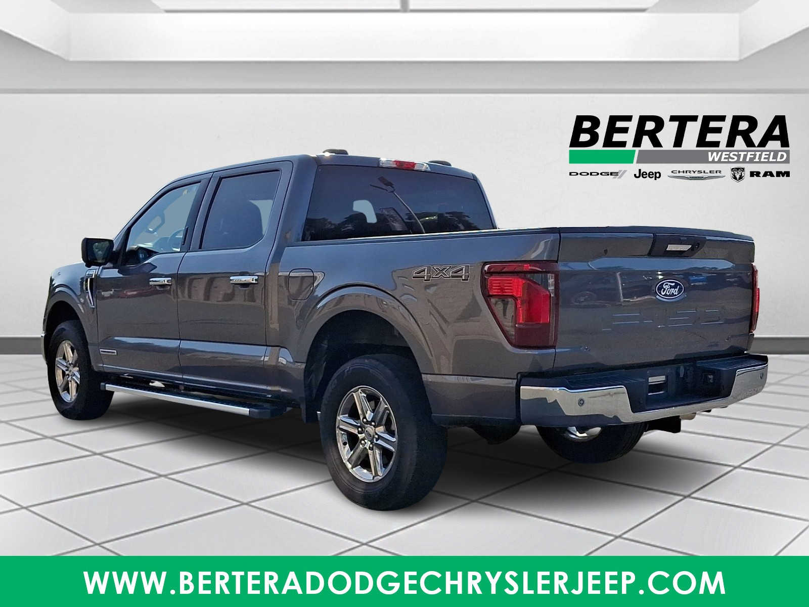 2024 Ford F-150 XLT - Photo 4
