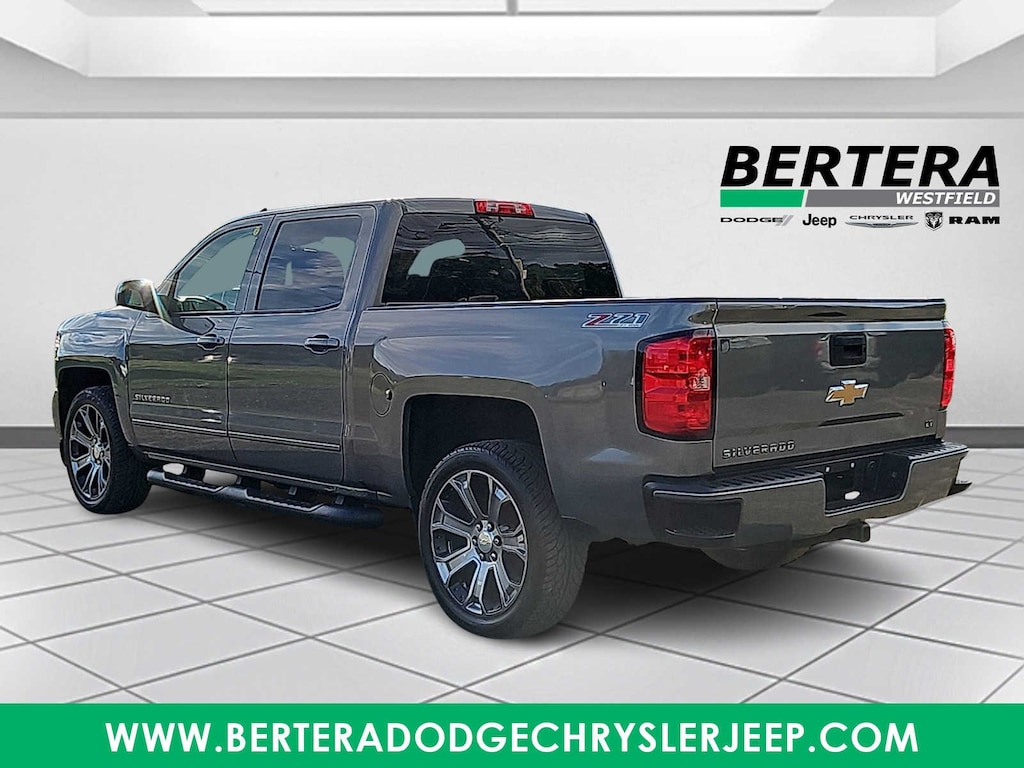 Used 2017 Chevrolet Silverado 1500 LT Truck Crew Cab