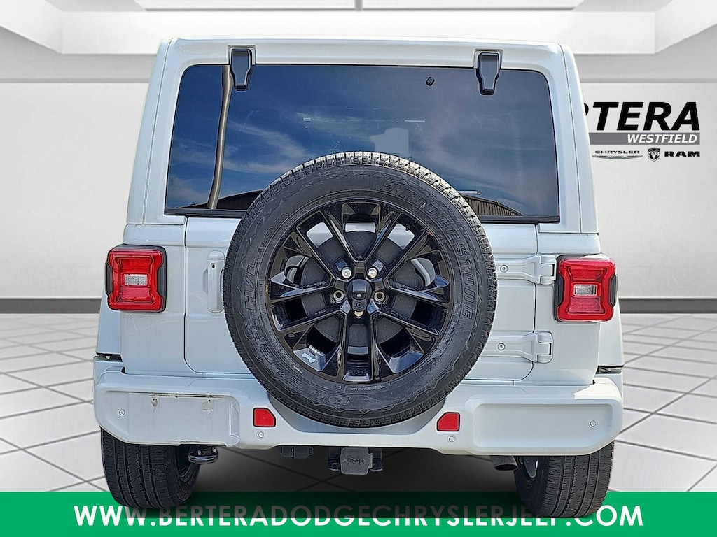 Used 2023 Jeep Wrangler High Altitude SUV