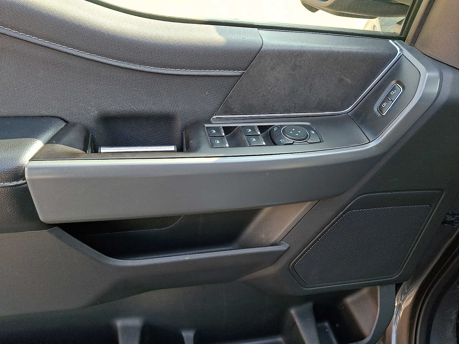 2024 Ford F-150 XLT - Photo 13