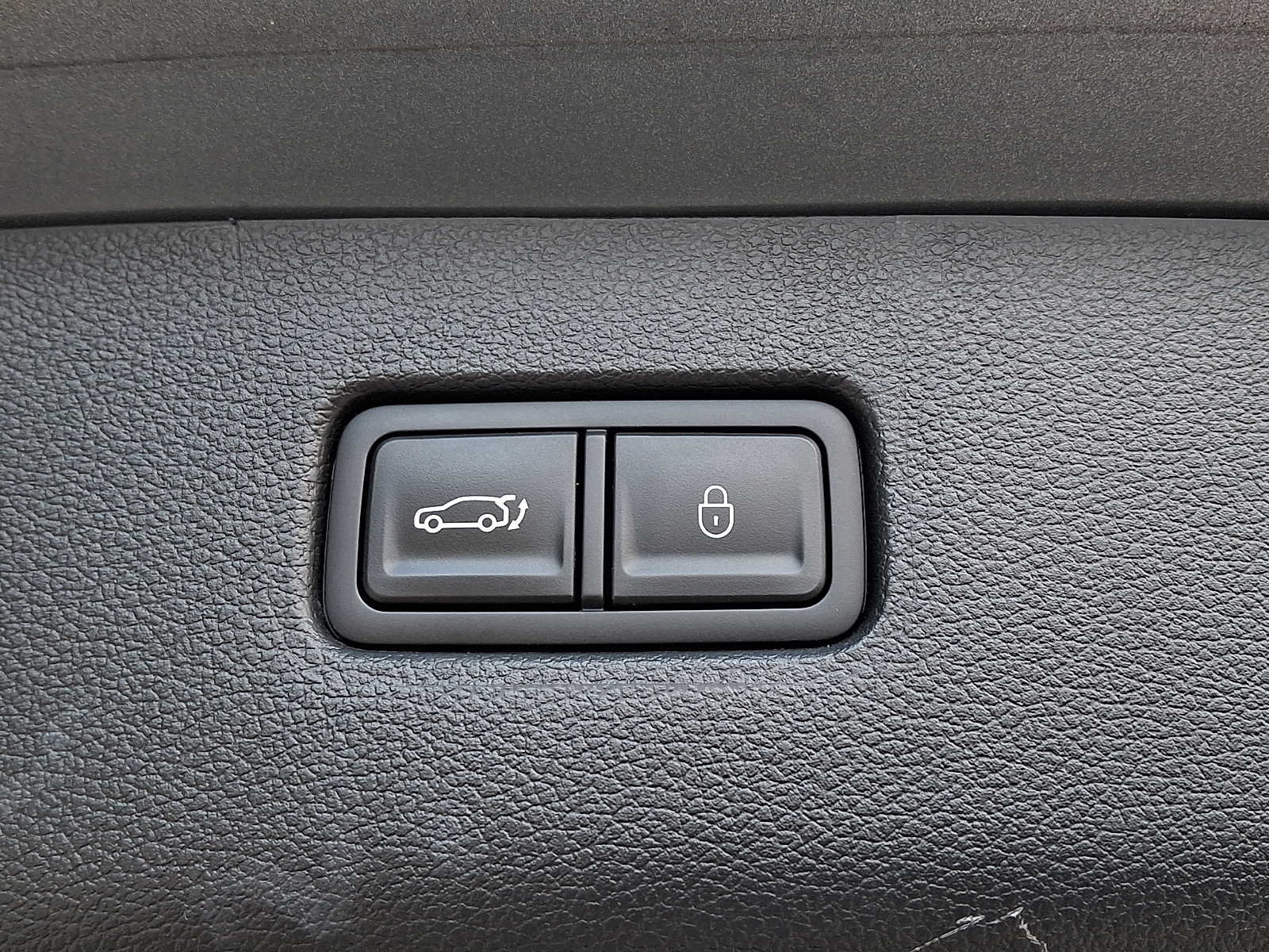 2025 GENESIS GV80 Standard - Photo 33