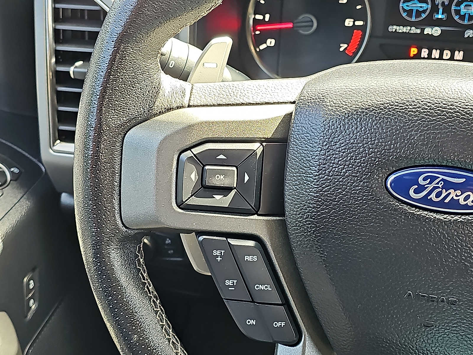 2020 Ford F-150 Raptor - Photo 21