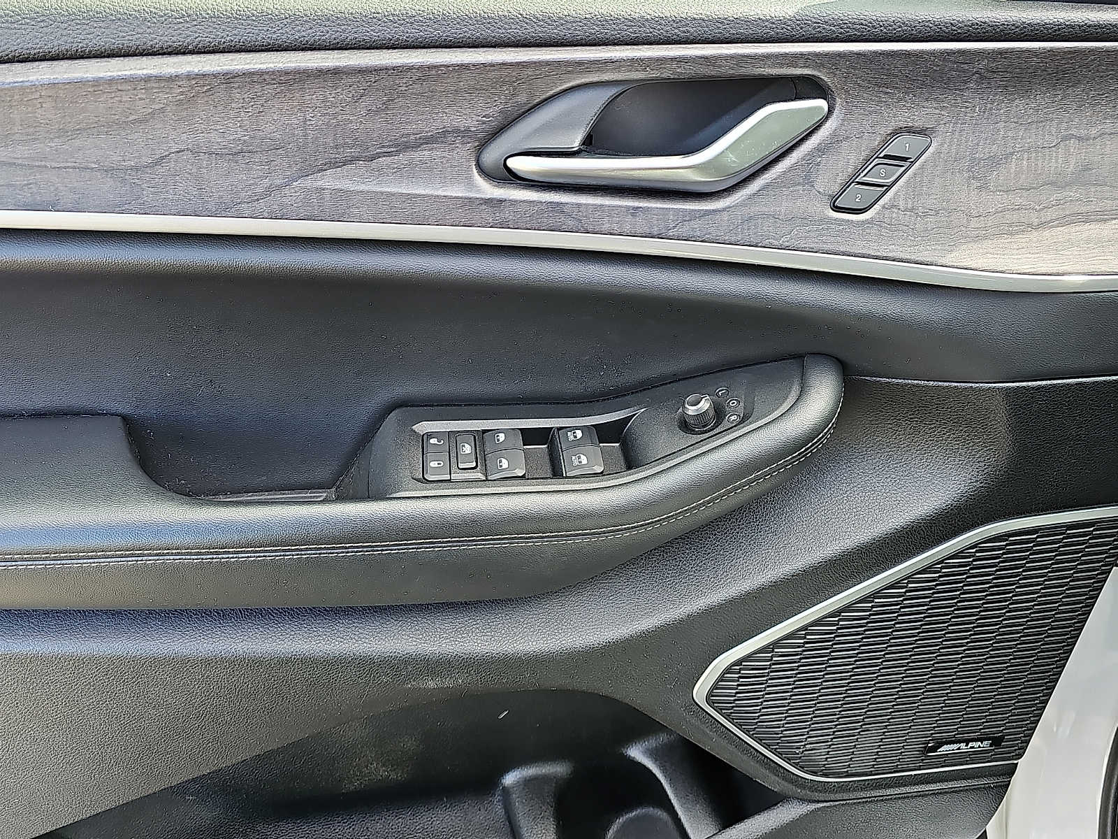 2024 Jeep Grand Cherokee 4xe - Photo 13