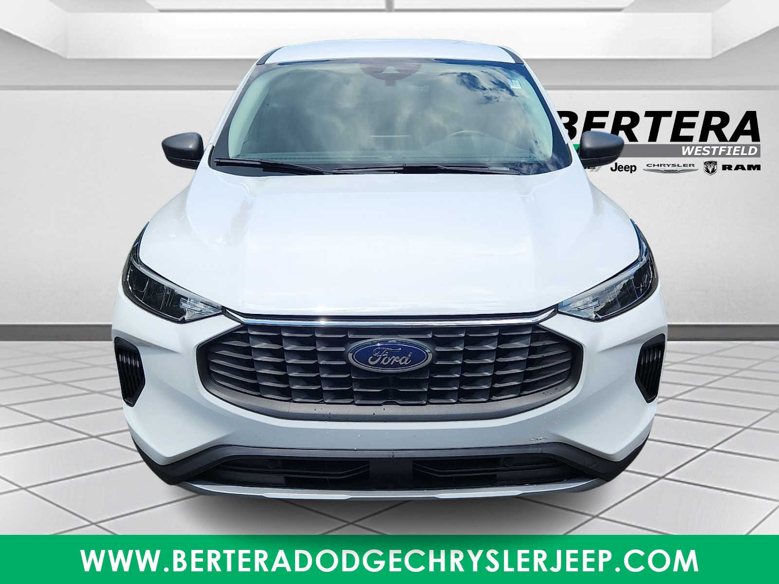 2024 Ford Escape Active - Photo 2