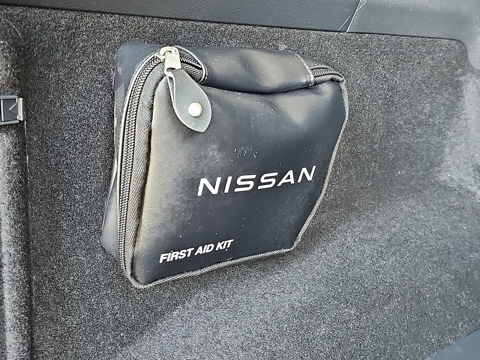 2025 Nissan Rogue S - Photo 29