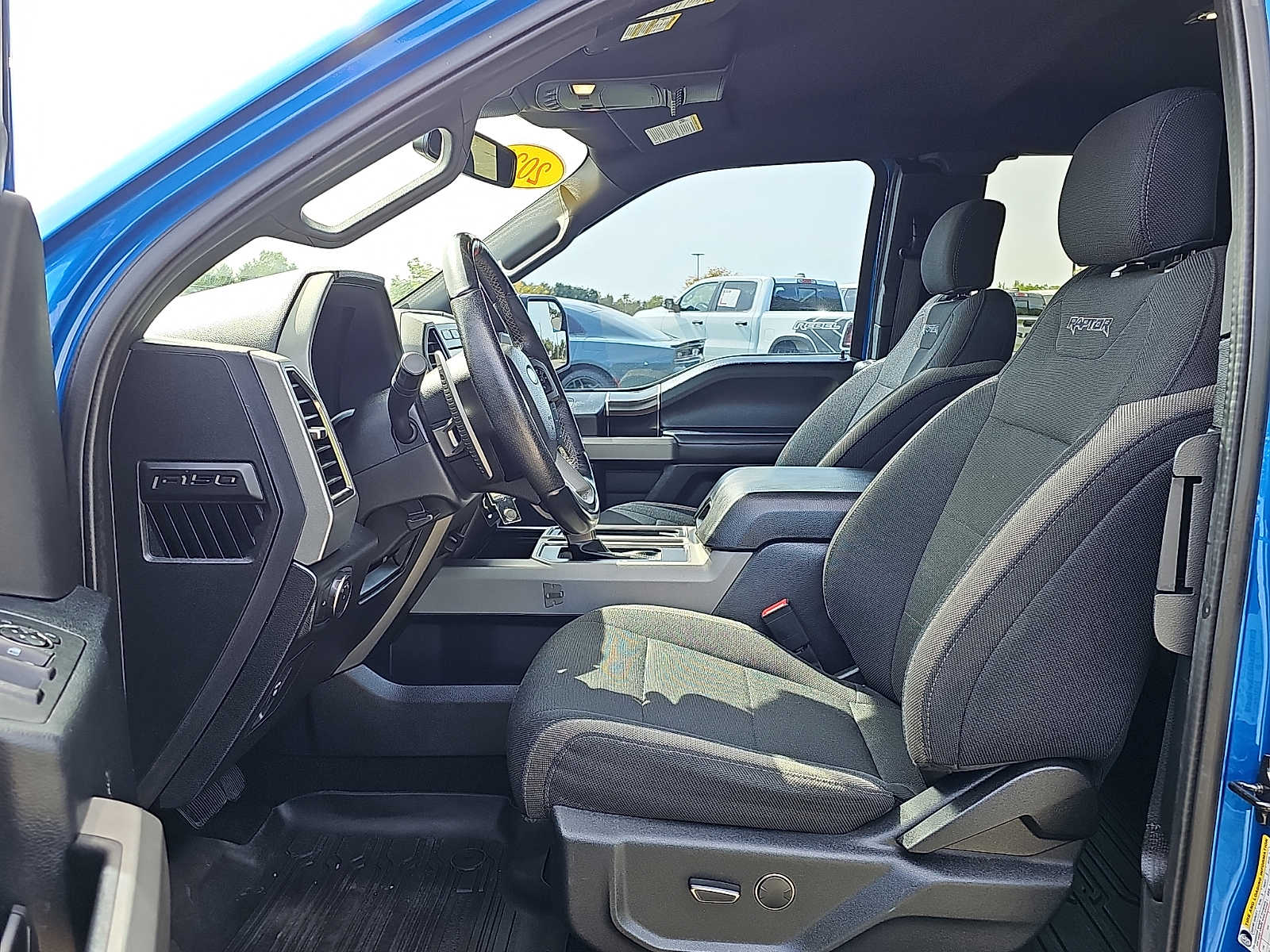 2020 Ford F-150 Raptor - Photo 14