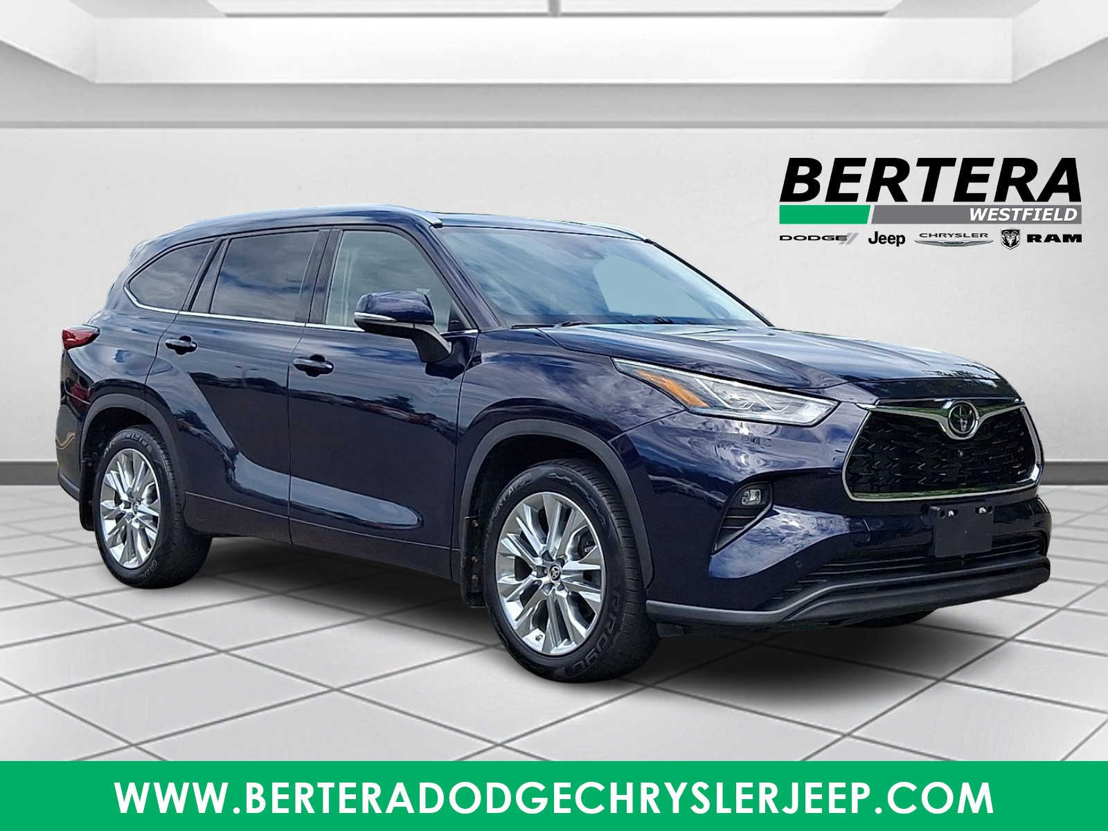 2021 Toyota Highlander Limited - Photo 1