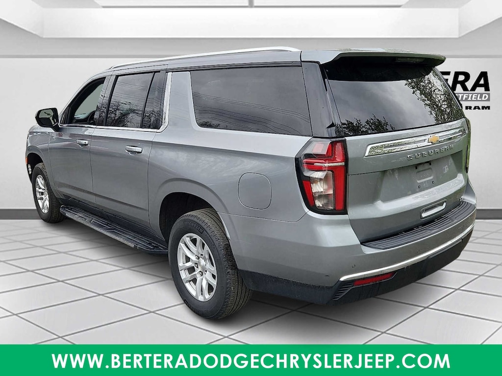 Used 2024 Chevrolet Suburban LT SUV
