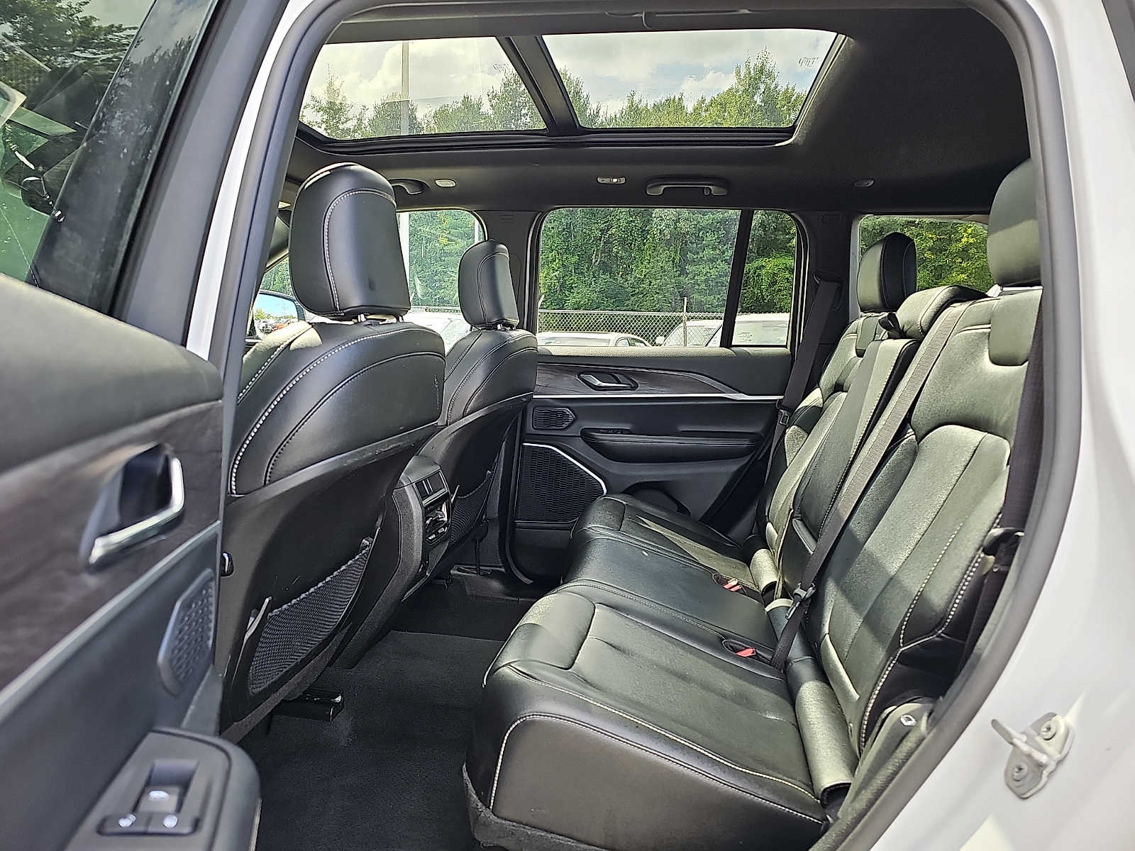 2024 Jeep Grand Cherokee 4xe - Photo 10