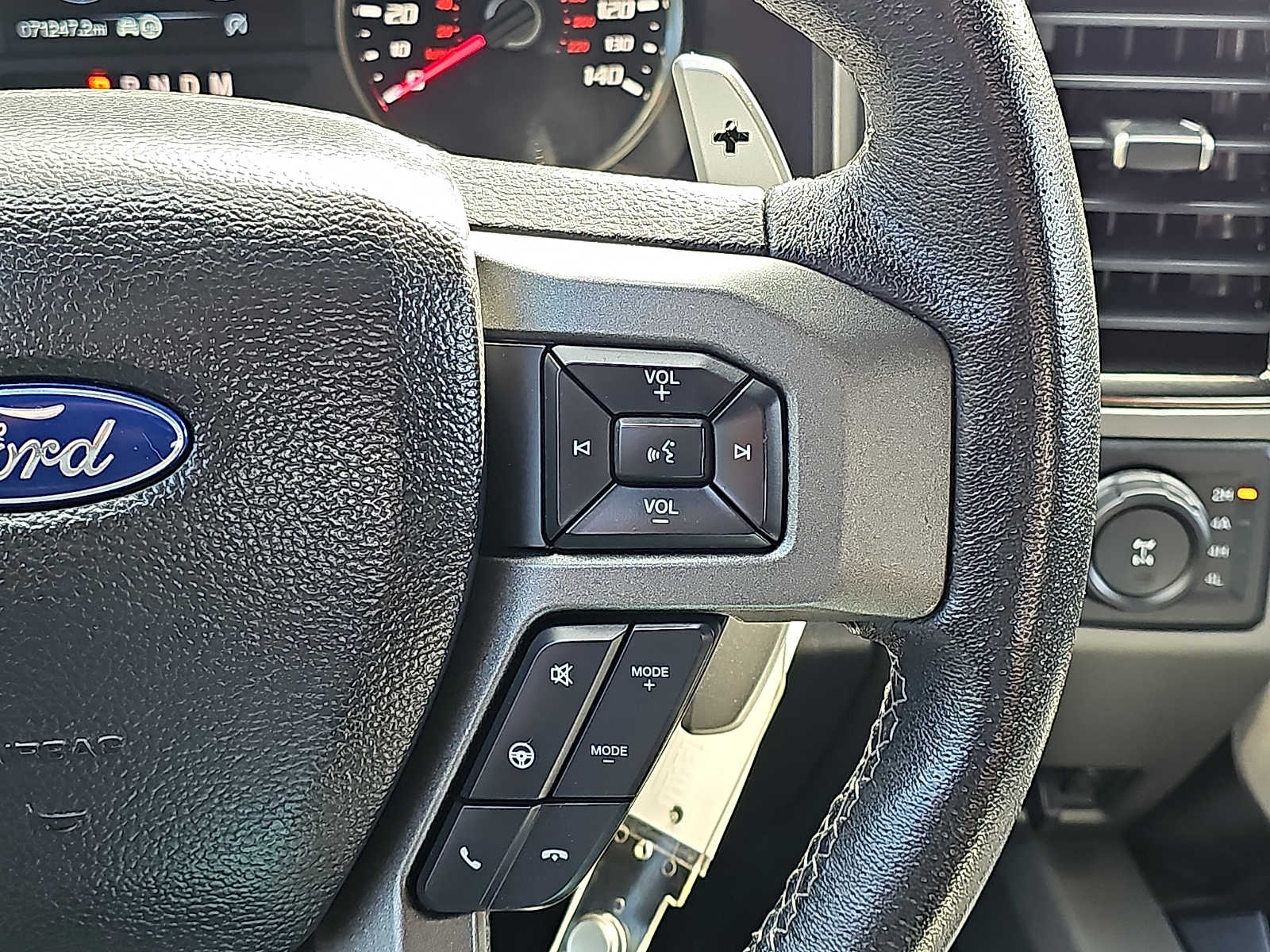 2020 Ford F-150 Raptor - Photo 22