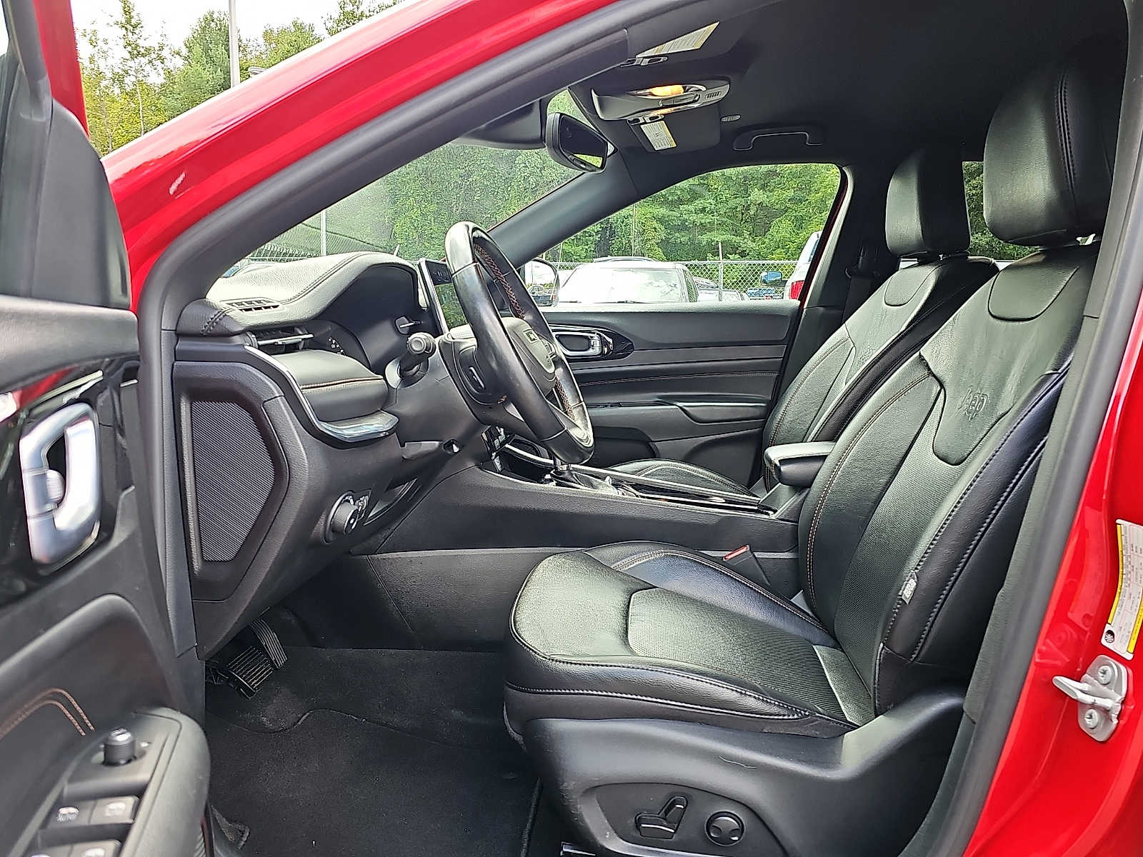 2022 Jeep Compass (RED) Edition - Photo 14