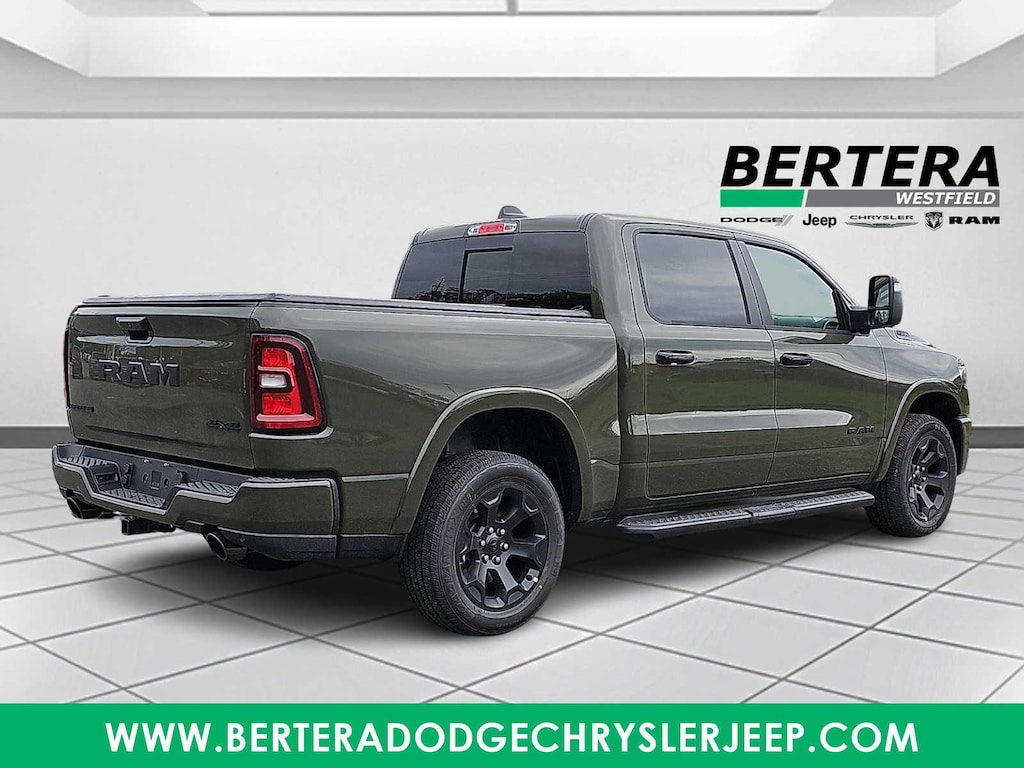 New 2027 Ram 1500 BIG HORN CREW CAB 4X4 5'7 BOX Pickup