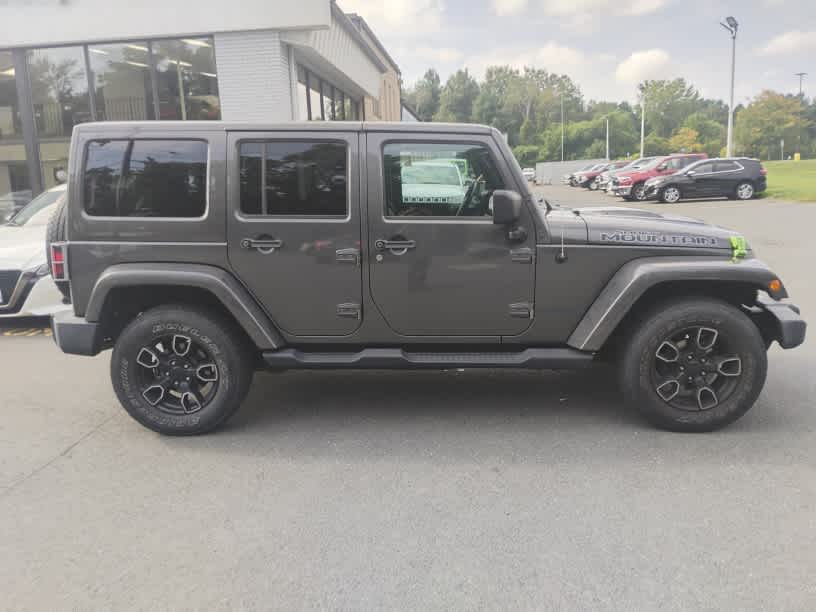 2017 Jeep Wrangler Unlimited Smoky Mountain - Photo 7