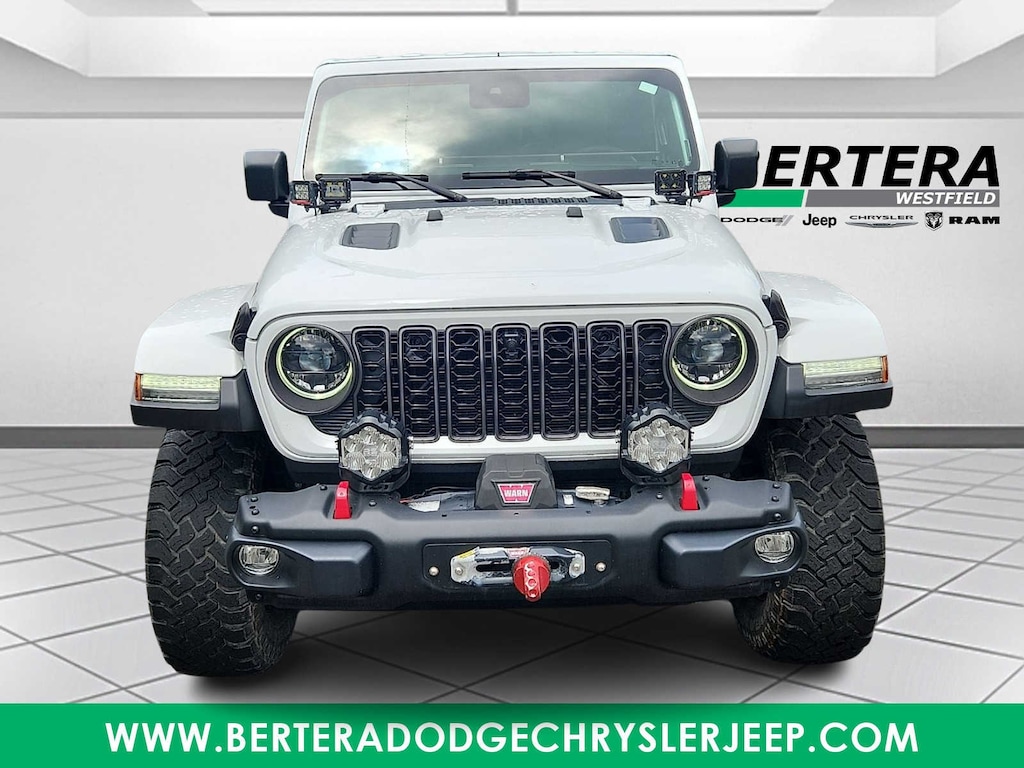 Used 2024 Jeep Gladiator Rubicon X Truck Crew Cab