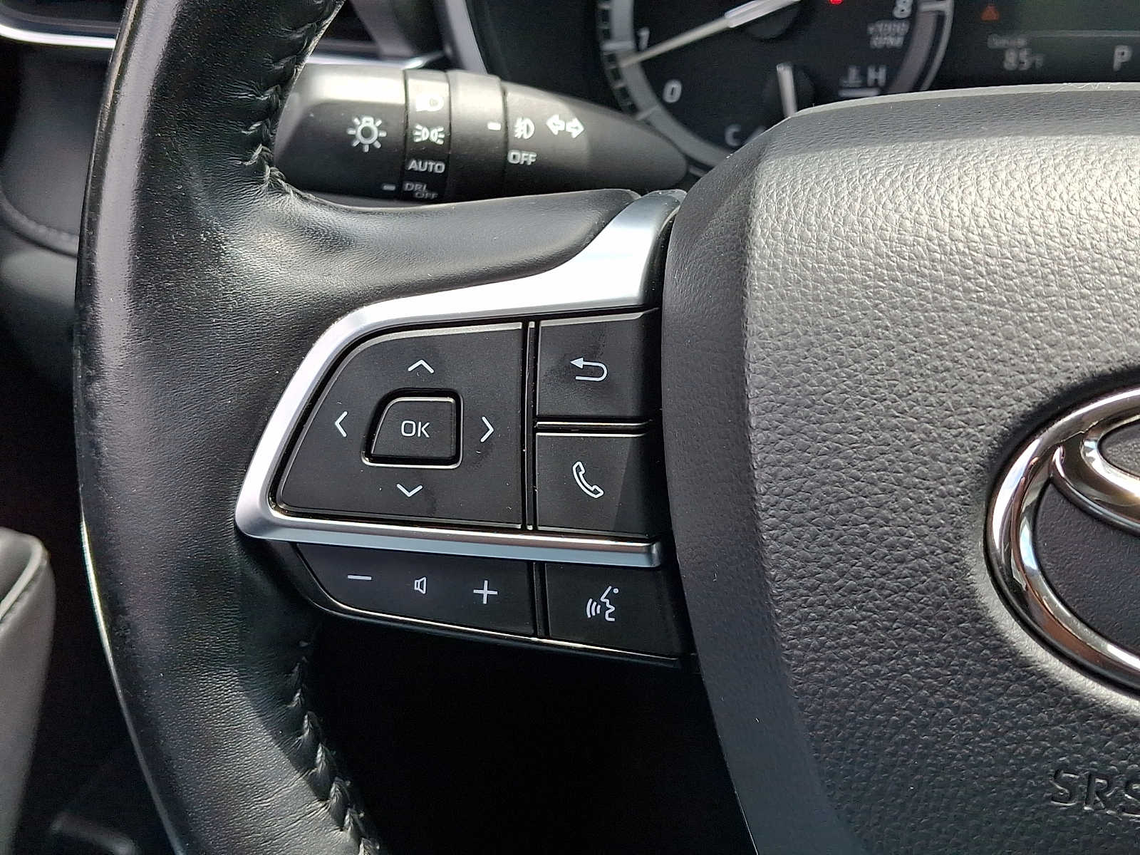 2021 Toyota Highlander Limited - Photo 24