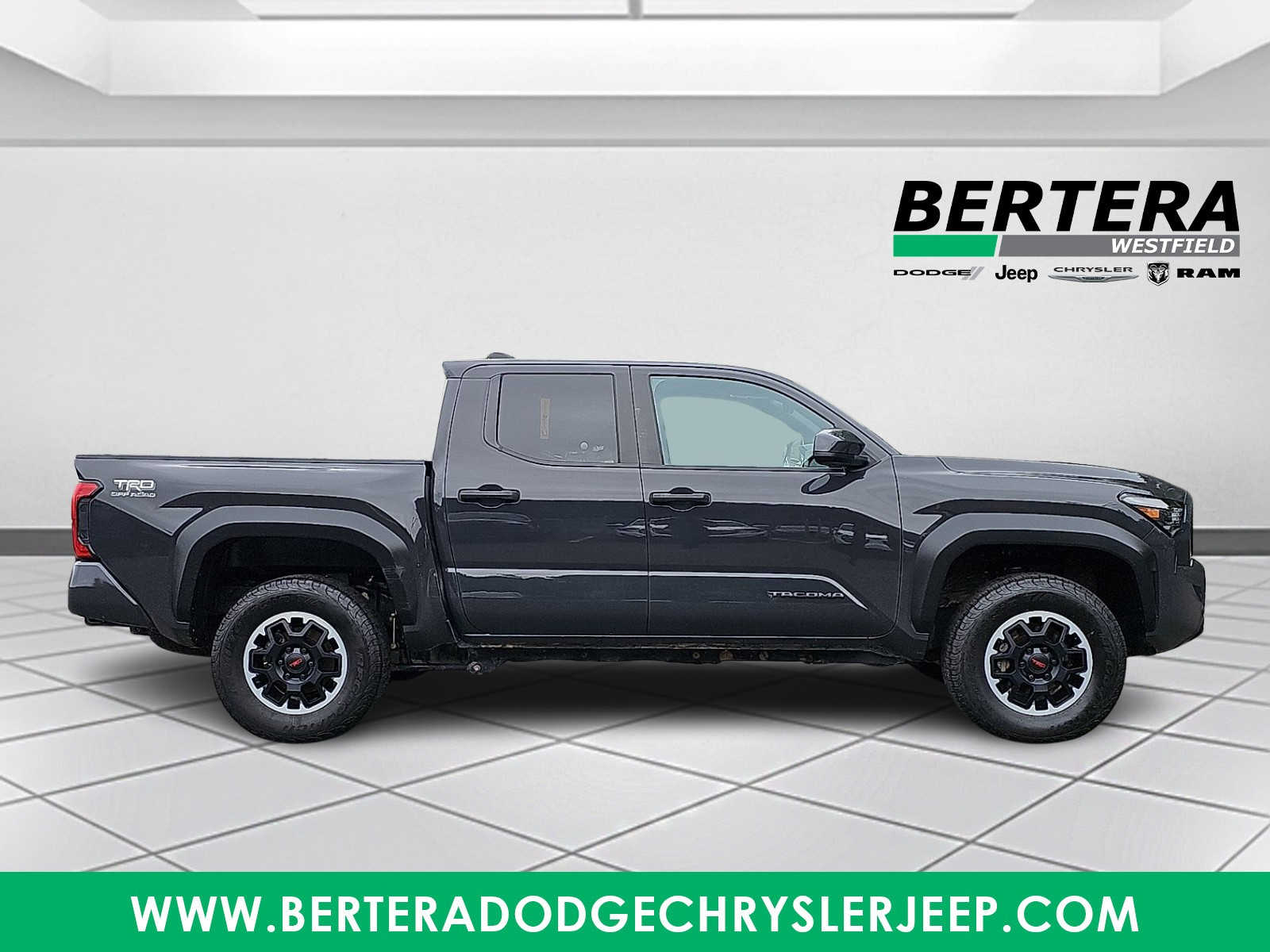 2024 Toyota Tacoma TRD Off Road - Photo 7