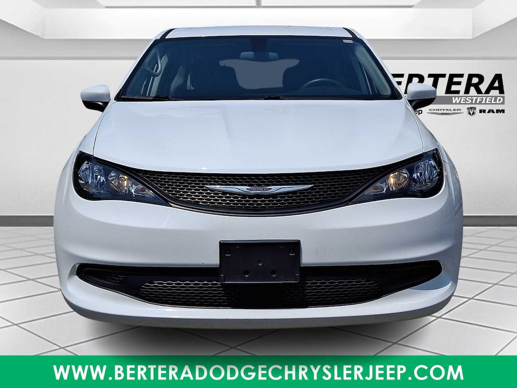 Used 2022 Chrysler Voyager LX Van Passenger Van