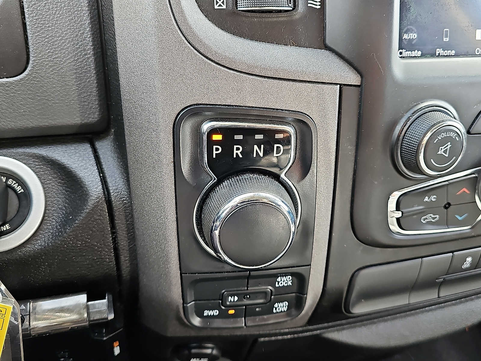 2019 RAM Ram 1500 Classic Express - Photo 14
