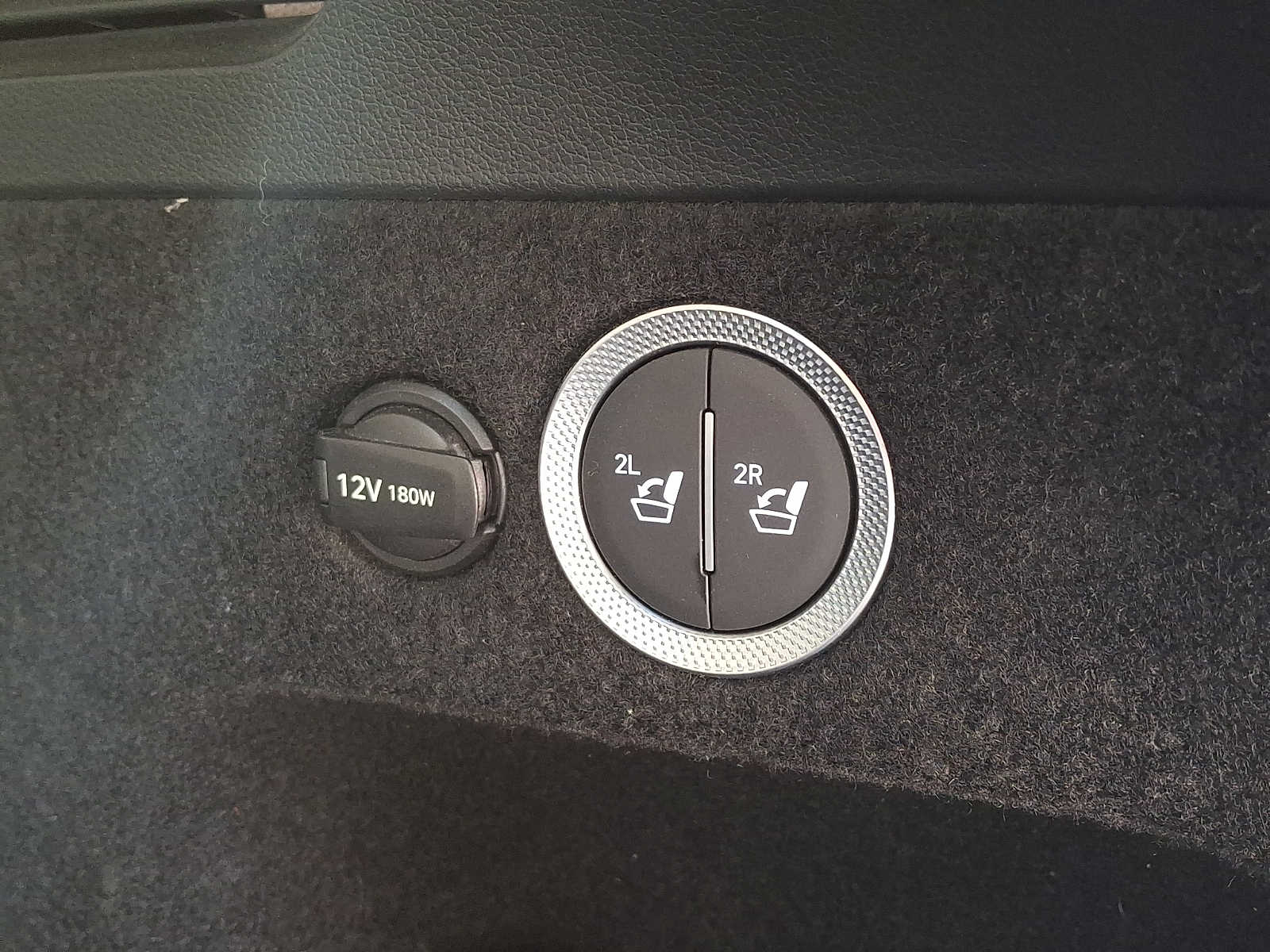 2025 GENESIS GV80 Standard - Photo 32