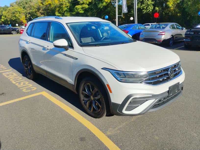Used 2023 Volkswagen Tiguan SE with VIN 3VV2B7AX2PM062404 for sale in Westfield, MA
