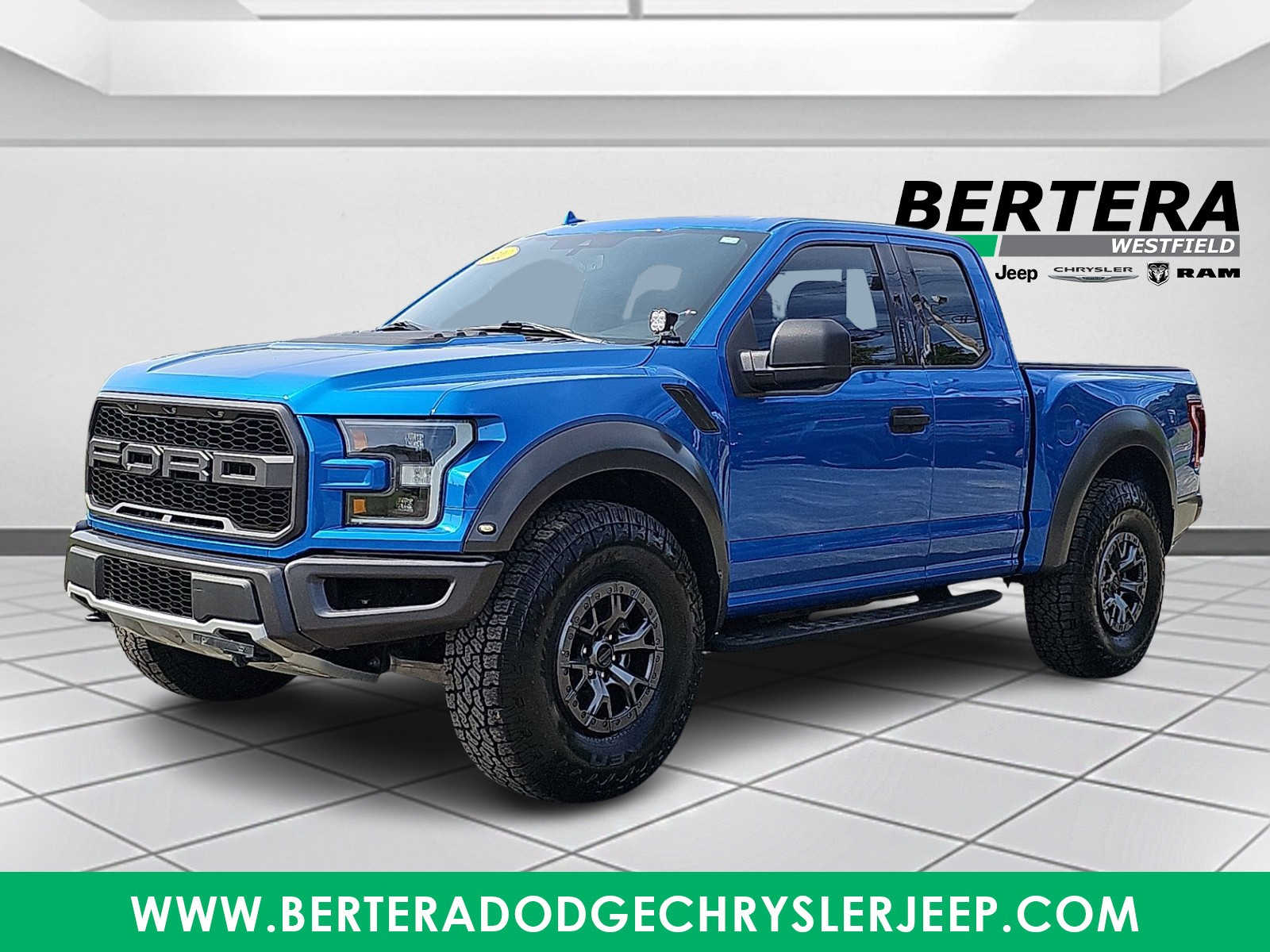 2020 Ford F-150 Raptor - Photo 3