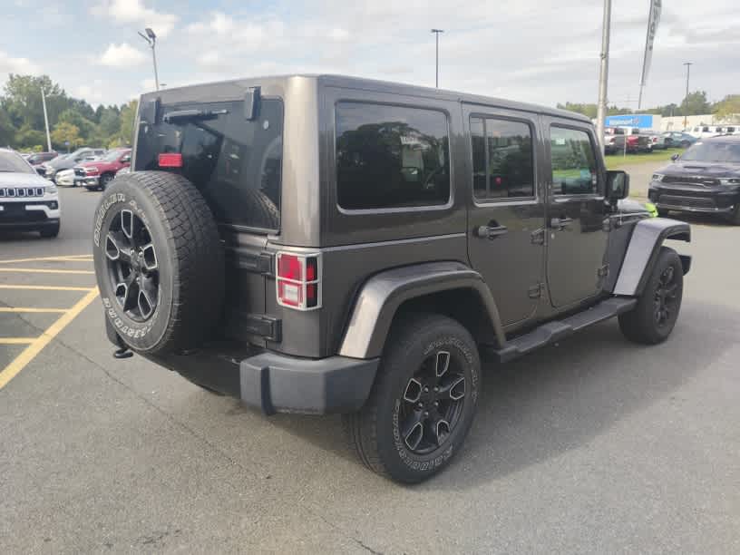 2017 Jeep Wrangler Unlimited Smoky Mountain - Photo 4