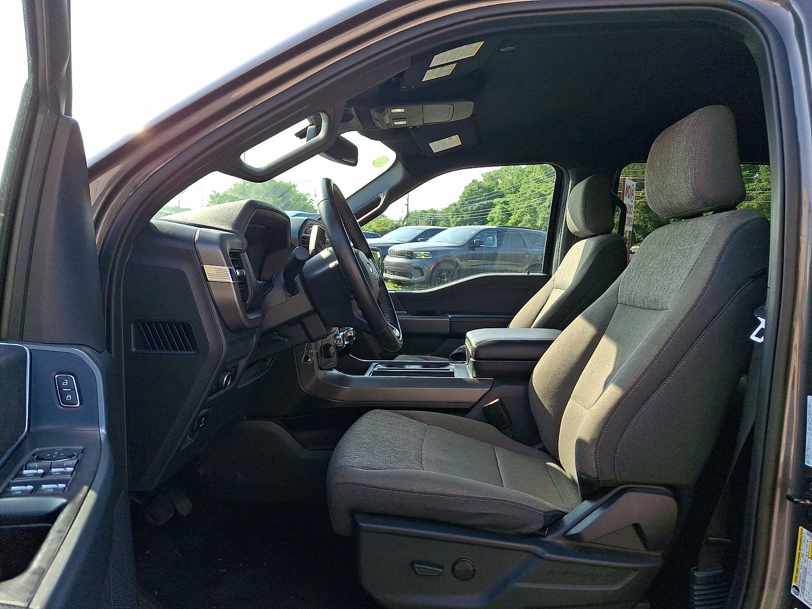 2024 Ford F-150 XLT - Photo 14
