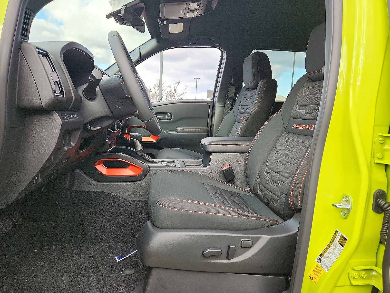 2026 Nissan Frontier PRO-4X - Photo 13