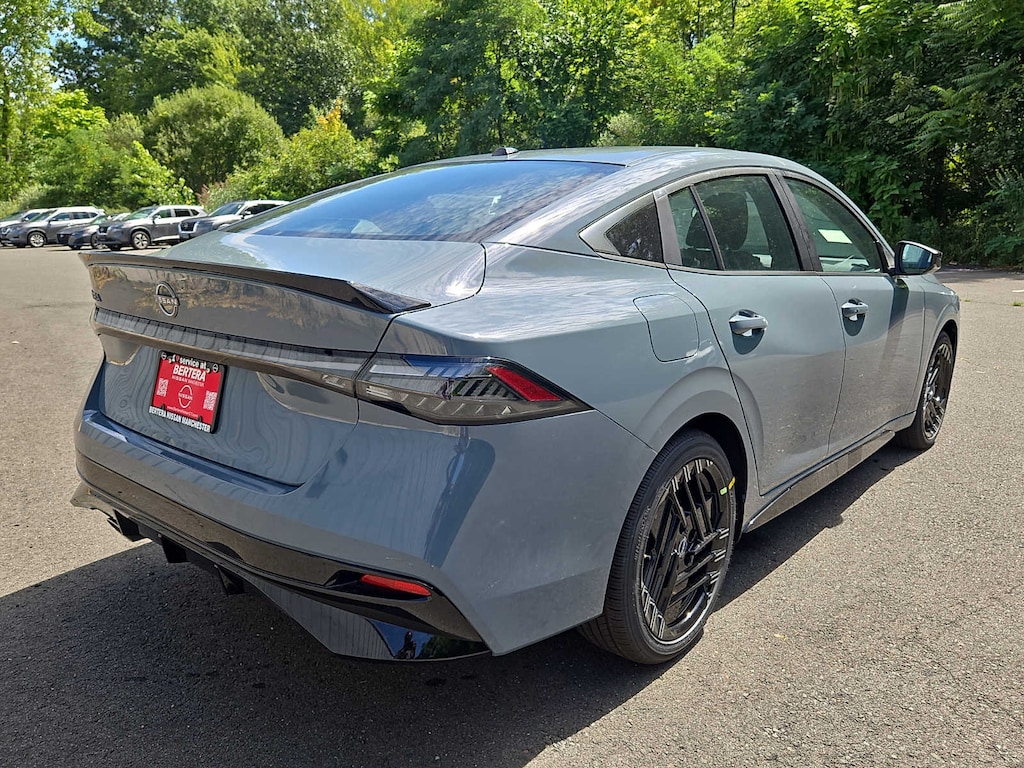 New 2027 Nissan Sentra SR Sedan