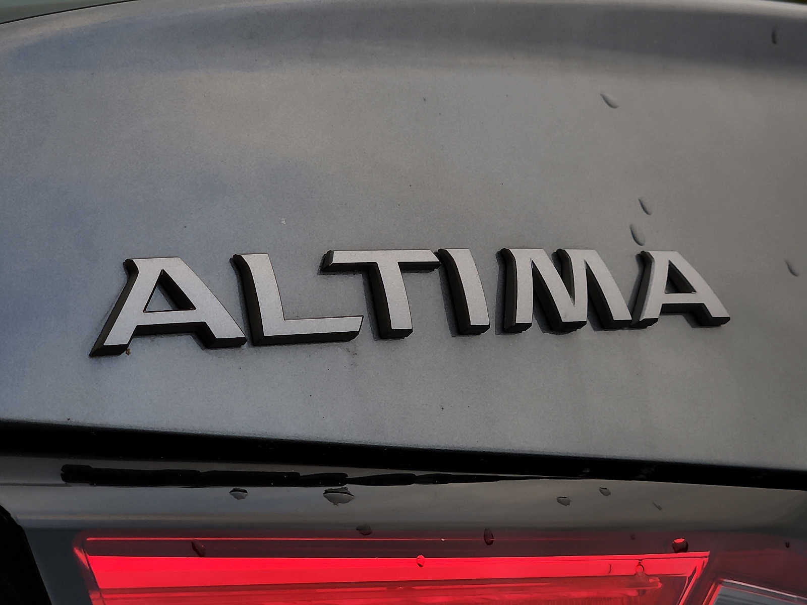 2025 Nissan Altima S - Photo 29