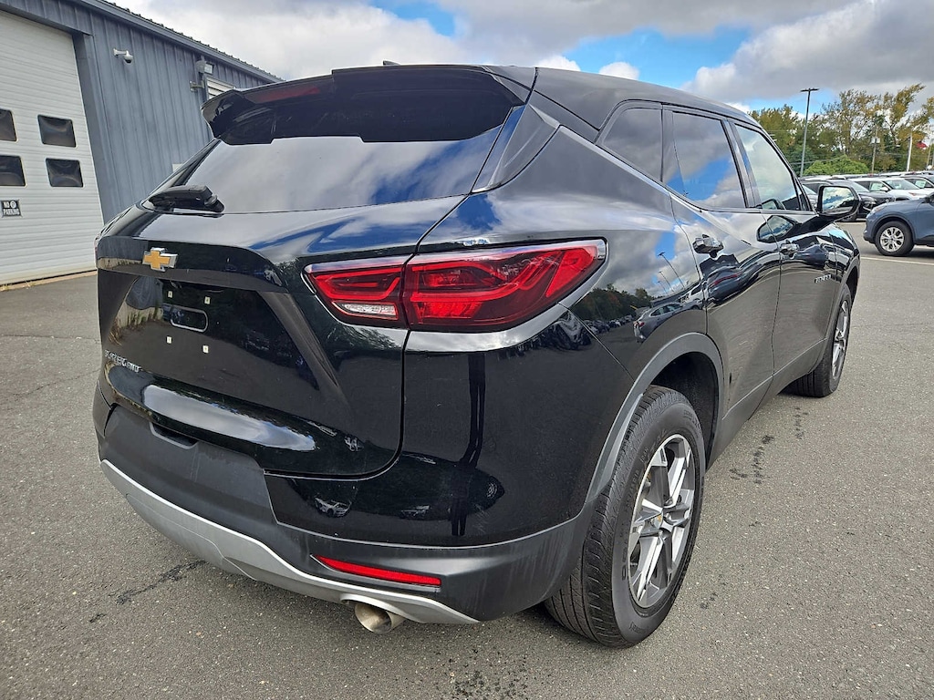 Used 2025 Chevrolet Blazer LT w/2LT SUV