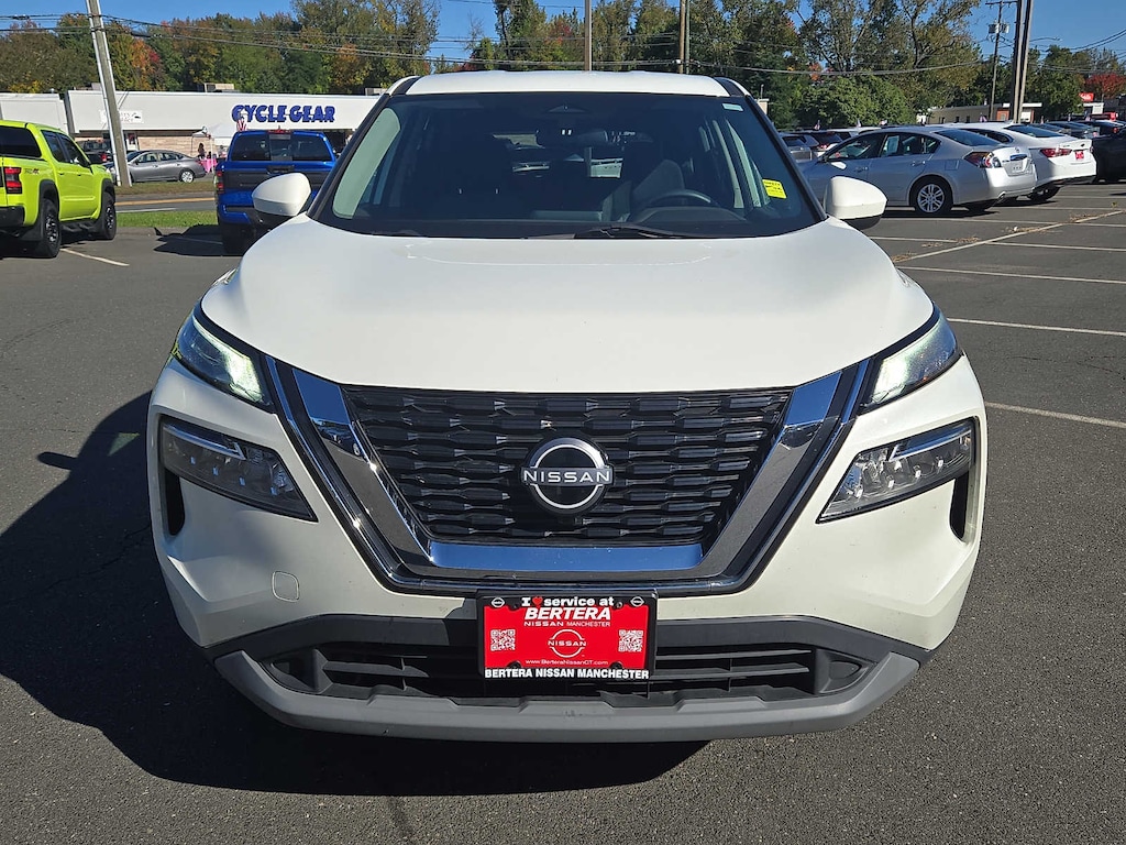 Used 2023 Nissan Rogue SV AWD