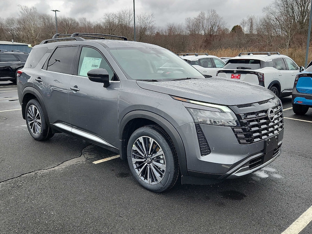 New 2026 Nissan Pathfinder Platinum SUV