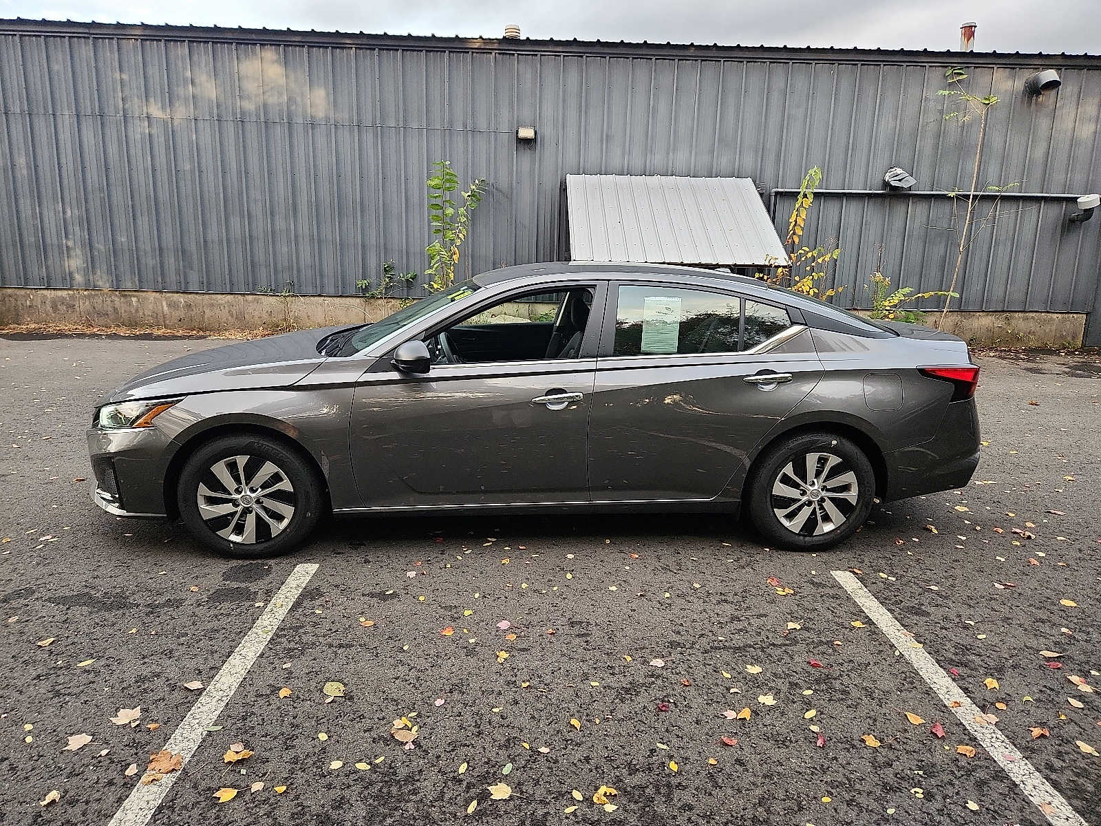 2025 Nissan Altima S - Photo 7