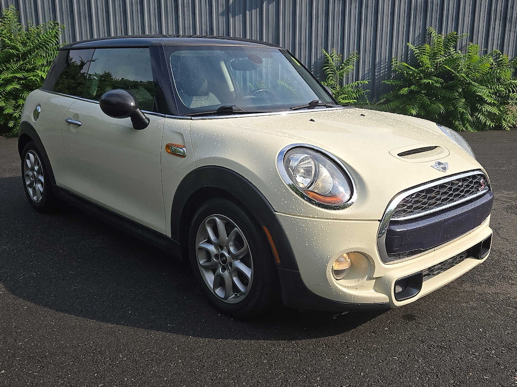 Used 2015 MINI Hardtop 2 Door Cooper S Hatchback
