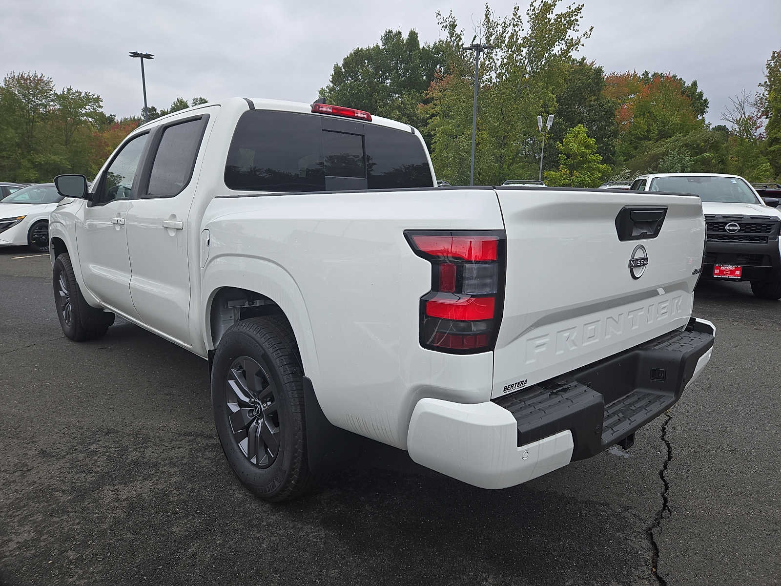 2026 Nissan Frontier SV - Photo 6