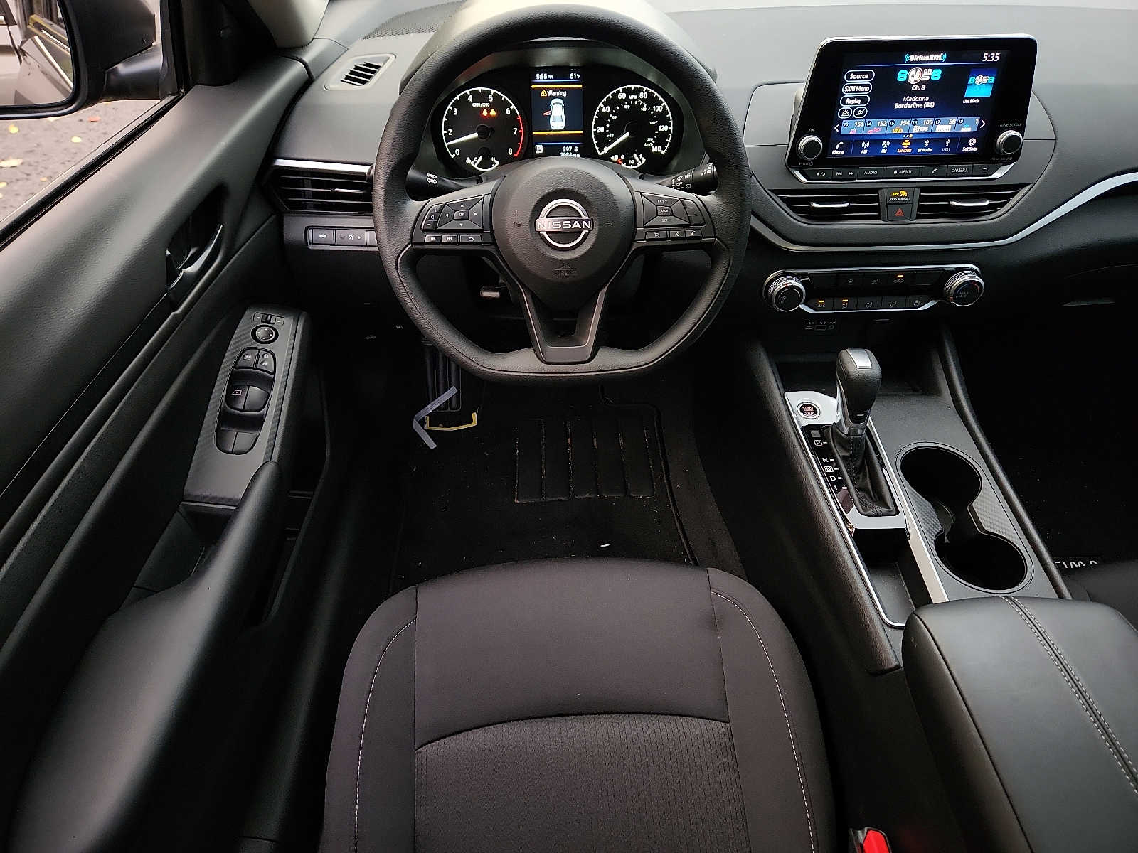 2025 Nissan Altima S - Photo 11