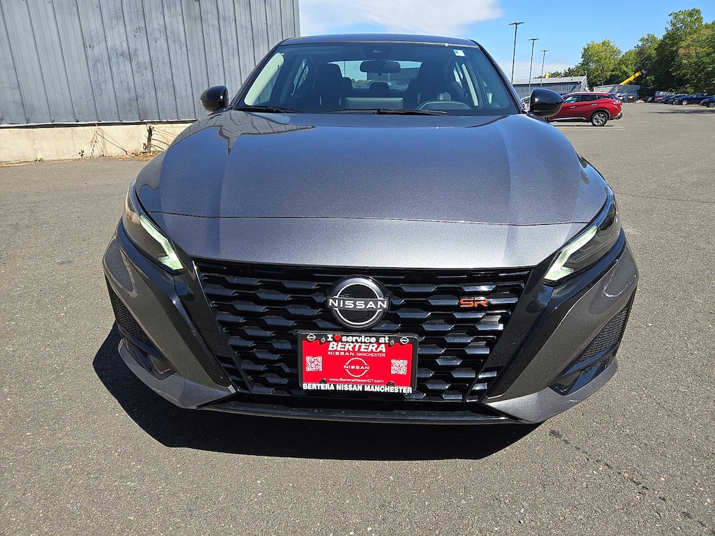 New 2026 Nissan Altima SR Sedan